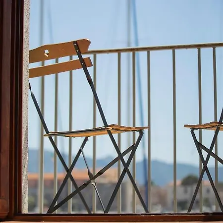 Lungomare - Helloelba Hébergement de vacances